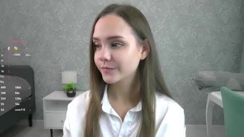 Im Sara  online show from 10-30-25, 07:14