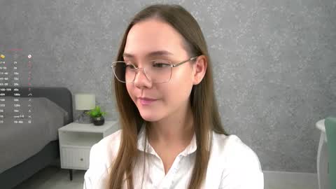 Im Sara  online show from 12-14-25, 06:12