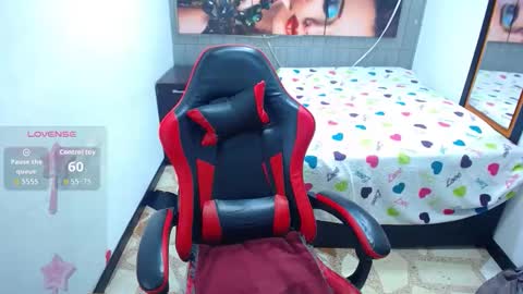  1 online show from 03-25-26, 04:07