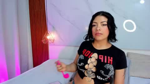 sara_zc online show from 10-07-25, 11:29