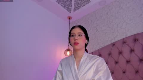 Snapshot of saraa_joness_ chatting on 05-04-26, 06:59 Sara online show from 05-04-26, 06:59