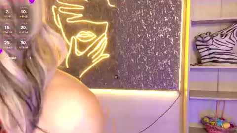 Snapshot of saraa_love_ chatting on 07-21-26, 07:16 Saraa online show from 07-21-26, 07:16