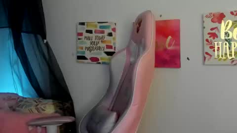 Sarah Ramirez online show from 12-30-24, 07:04