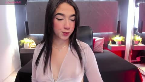 Sara online show from 03-27-26, 03:45