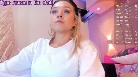 SaraAvila  online show from 12-22-24, 03:00