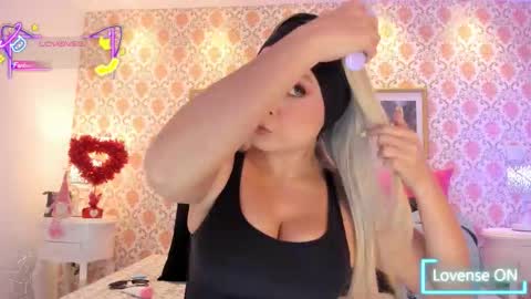 SaraAvila  online show from 01-31-26, 09:57