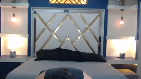 saraclub online show from 12-19-25, 03:13