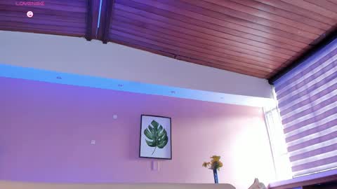 Sara  Everyday From 1430 to 2130 Col Time online show from 02-28-25, 09:55