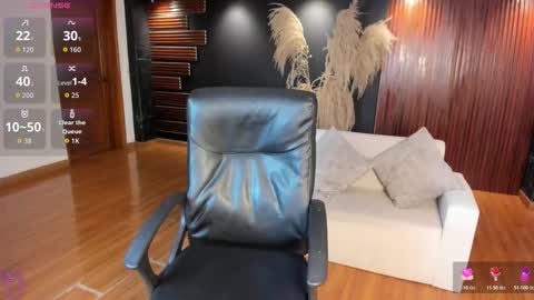 Sara  Everyday From 1430 to 2130 Col Time online show from 03-18-26, 07:39