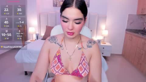 Snapshot of saracruz_1 chatting on 02-26-26, 02:43 saracruz online show from 02-26-26, 02:43