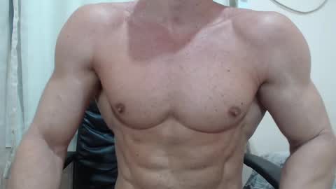 saradorj92 online show from 11-20-25, 12:22