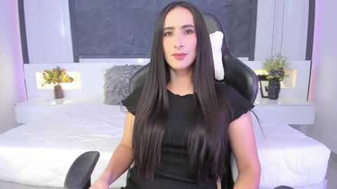  Sara Gomez  online show from 09-29-25, 02:11