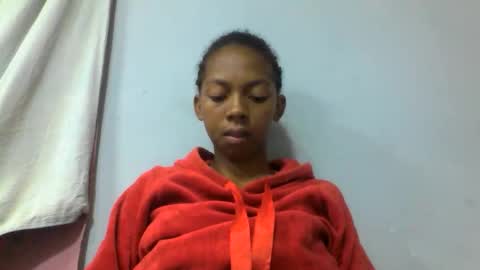 Snapshot of sarah146341 chatting on 12-17-25, 05:46 sarah146341 online show from 12-17-25, 05:46