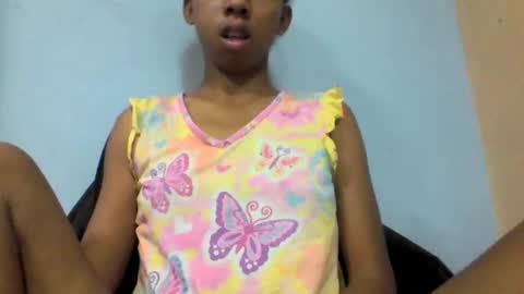 sarah146341 online show from 12-20-25, 10:55