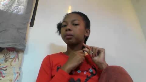 Snapshot of sarah146341 chatting on 07-16-26, 04:07 sarah146341 online show from 07-16-26, 04:07
