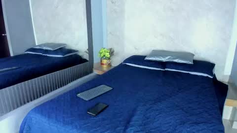 Sarah online show from 11-21-25, 11:53