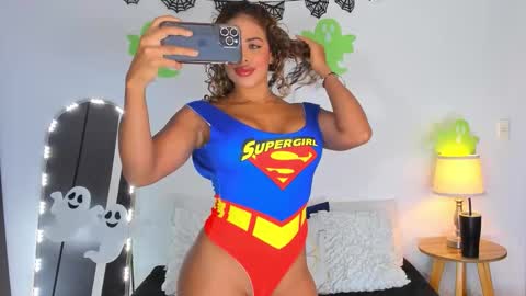 Snapshot of sarah__cinnamon chatting on 10-19-25, 07:47 sarah cinnamon online show from 10-19-25, 07:47
