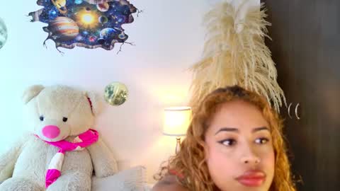 Snapshot of sarah__cinnamon chatting on 07-13-26, 04:54 sarah cinnamon online show from 07-13-26, 04:54