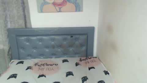 sarah online show from 10-22-25, 07:46