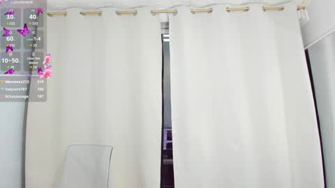 Snapshot of sarah_blake_ chatting on 12-05-24, 03:17 Sara online show from 12-05-24, 03:17