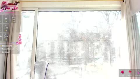 Snapshot of sarah_blake_ chatting on 03-07-25, 12:45 Sara online show from 03-07-25, 12:45
