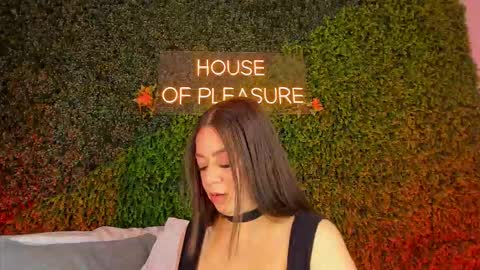 Sarah Bonneth online show from 03-03-26, 11:27