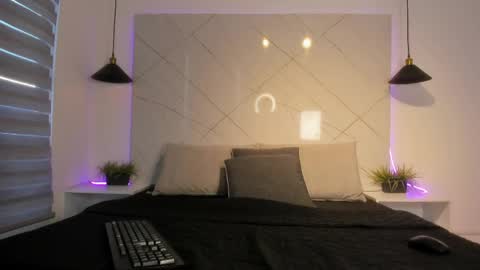 Snapshot of sarah_collens_ chatting on 05-16-26, 12:26 sarah_collens_ online show from 05-16-26, 12:26