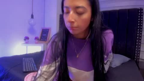Snapshot of sarah_collens_ chatting on 05-23-26, 11:42 sarah_collens_ online show from 05-23-26, 11:42
