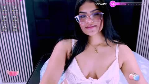 Snapshot of sarah_cream chatting on 02-20-25, 12:19 Sarah online show from 02-20-25, 12:19