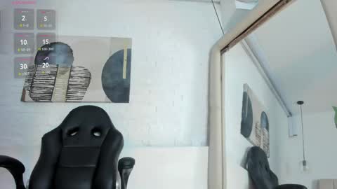 sarah_gothicgirl online show from 04-10-26, 07:51