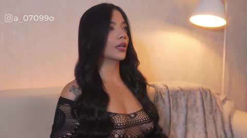       online show from 01-06-26, 08:56