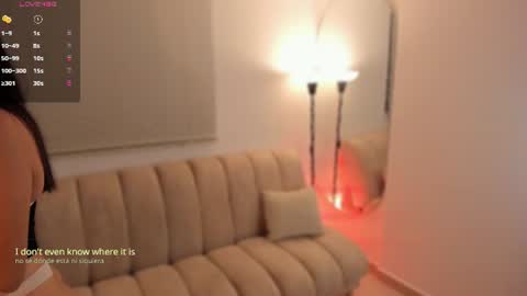 Snapshot of sarah_jacobbs chatting on 06-30-26, 02:45 online show from 06-30-26, 02:45