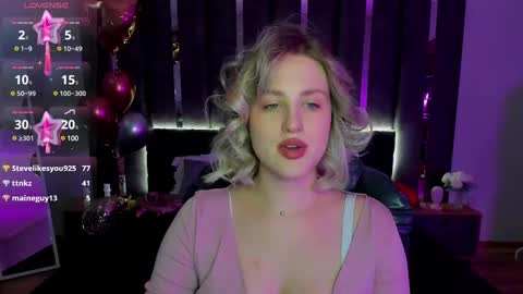 Sarah online show from 03-11-25, 03:59