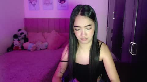 Snapshot of sarah_stone15 chatting on 02-01-25, 07:34 Sarah online show from 02-01-25, 07:34