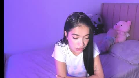 Snapshot of sarah_stone15 chatting on 10-08-25, 12:41 Sarah online show from 10-08-25, 12:41