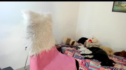 Sarah online show from 11-10-25, 05:34