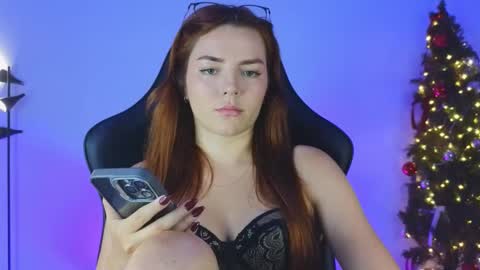 Snapshot of sarah_swtt chatting on 01-18-25, 03:09 - next broadcast 28 nov  7 pm Col online show from 01-18-25, 03:09