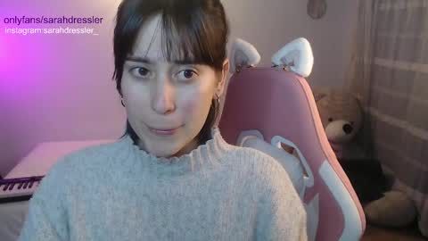 Snapshot of sarahdressler chatting on 02-16-25, 03:26 sarahdressler online show from 02-16-25, 03:26