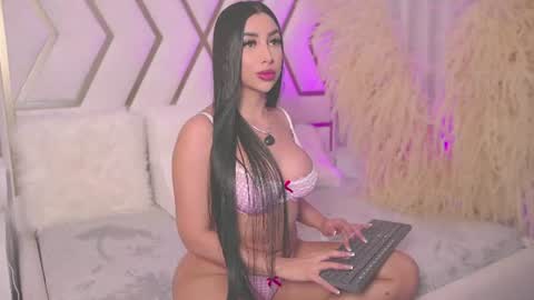 Sarah online show from 07-22-26, 11:57
