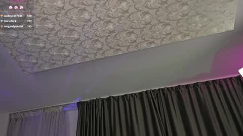 Sarahjadore online show from 03-10-25, 01:45