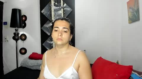  SARAHJEY     online show from 06-28-26, 06:58