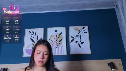 Sarah online show from 11-18-25, 07:51