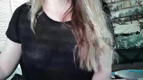 Snapshot of sarahmummy chatting on 02-23-26, 09:34 Sarah online show from 02-23-26, 09:34