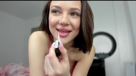 sarahphyllis online show from 01-31-25, 06:03