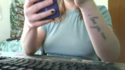 Sarah online show from 06-28-26, 05:19