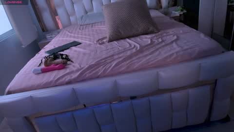 Snapshot of sarahpreston1 chatting on 01-25-25, 08:42 Sarah online show from 01-25-25, 08:42