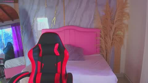 S A R A H  online show from 11-05-25, 07:14