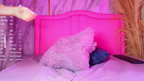 S A R A H  online show from 11-14-25, 09:35