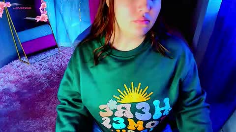 S A R A H  online show from 11-26-25, 12:17