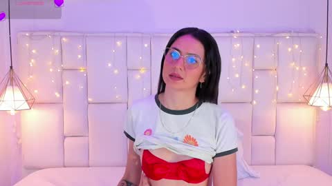 SARAH online show from 02-03-25, 11:42